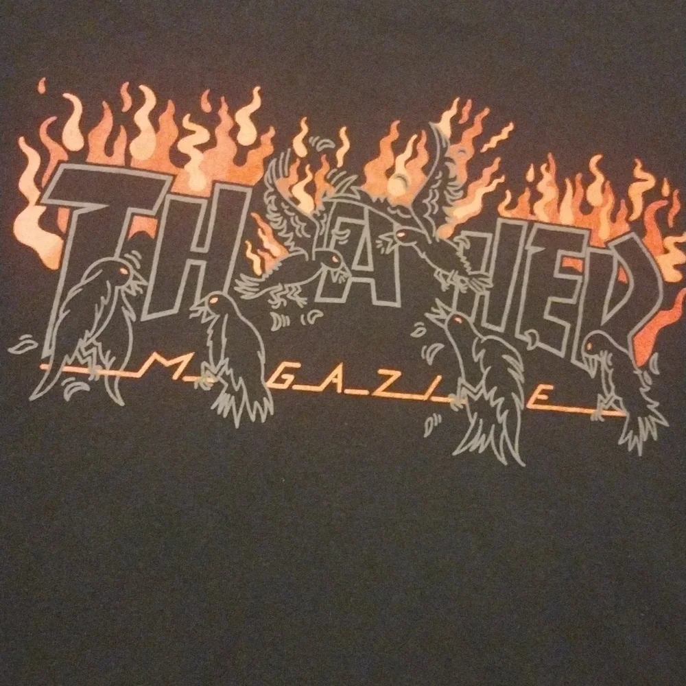 Thrasher Charcoal Tee with Fiery Logo - Picture 4 of 6